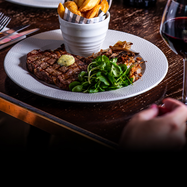 The Warren Country Pub & Restaurant in Wokingham Berkshire